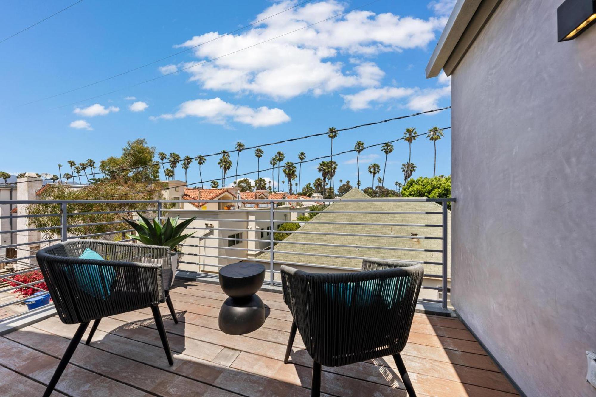 Apartment The Diamond Dune Three Floors Two Balconies Bbq *