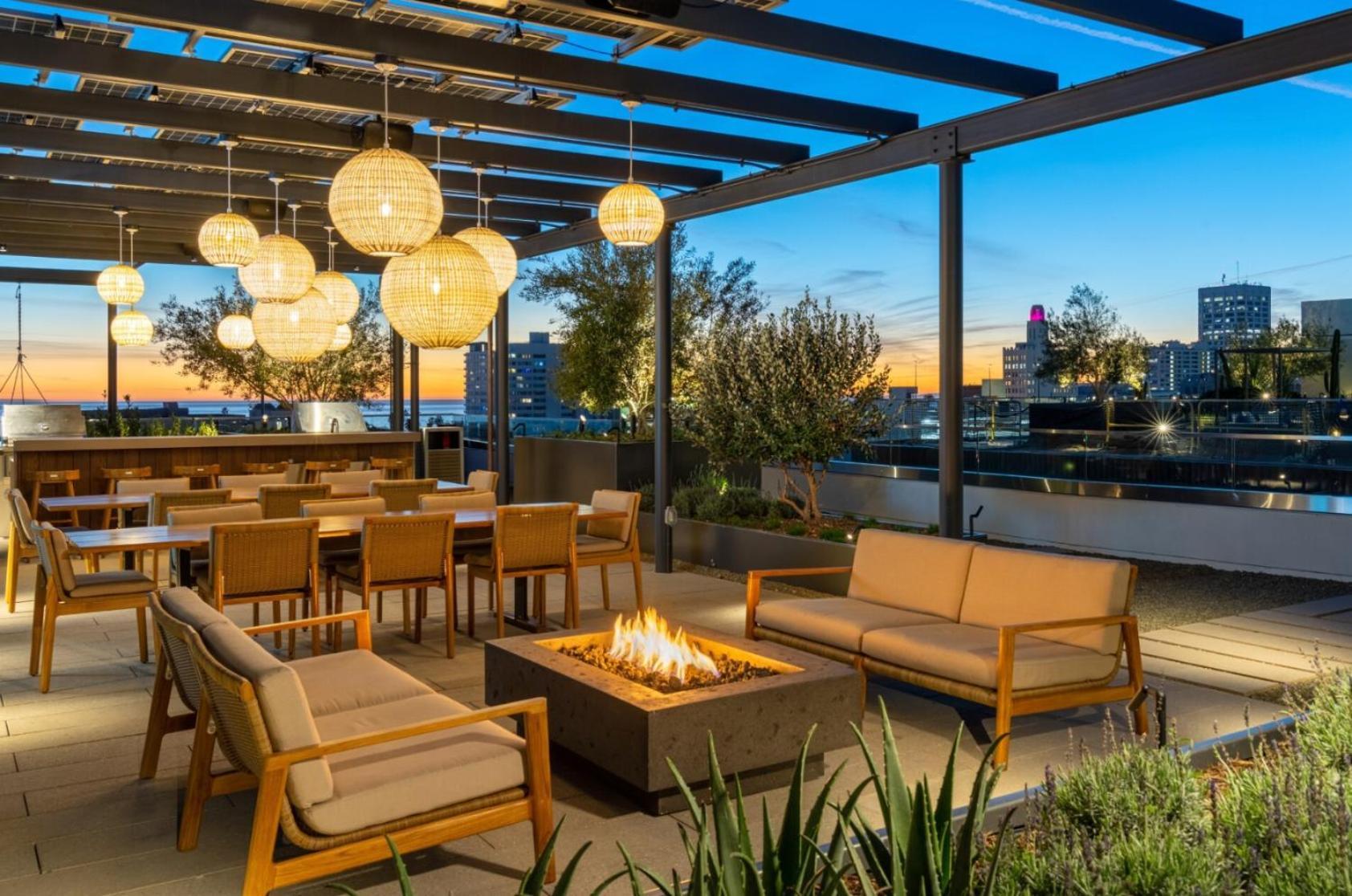 The Diamond Dune Three Floors Two Balconies Bbq *
